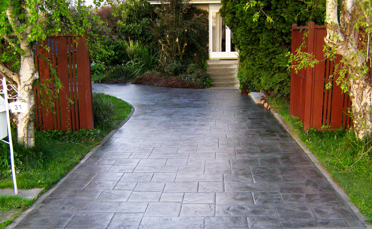 decorative concrete drive